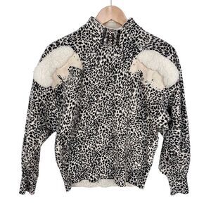 Vintage 70s / 80s Embellished Polar Bear Rhinestone Leopard Print Sweater M